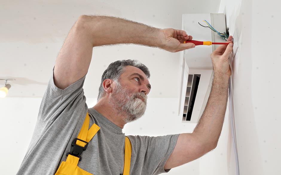 recherche travail électricien bâtiment Lisses